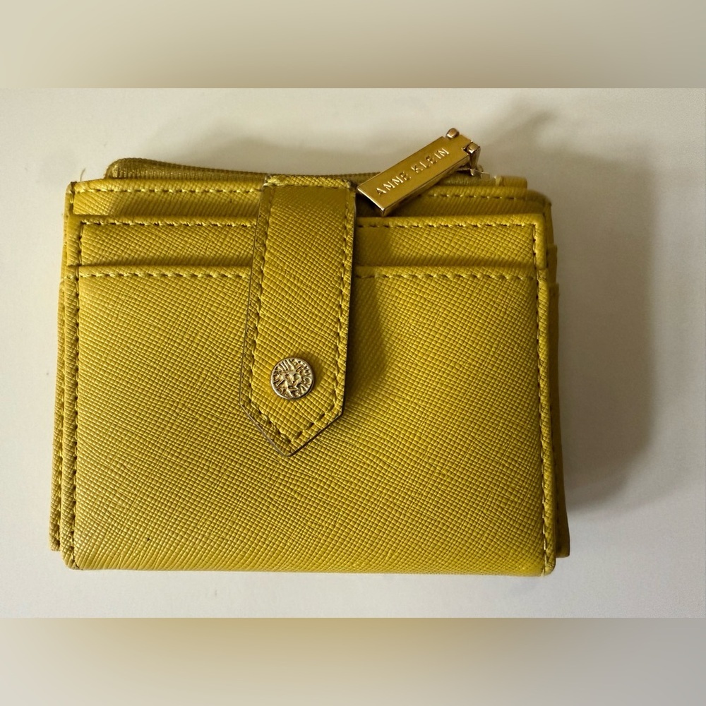 Anne Klein Mustard Yellow Card Holder‎